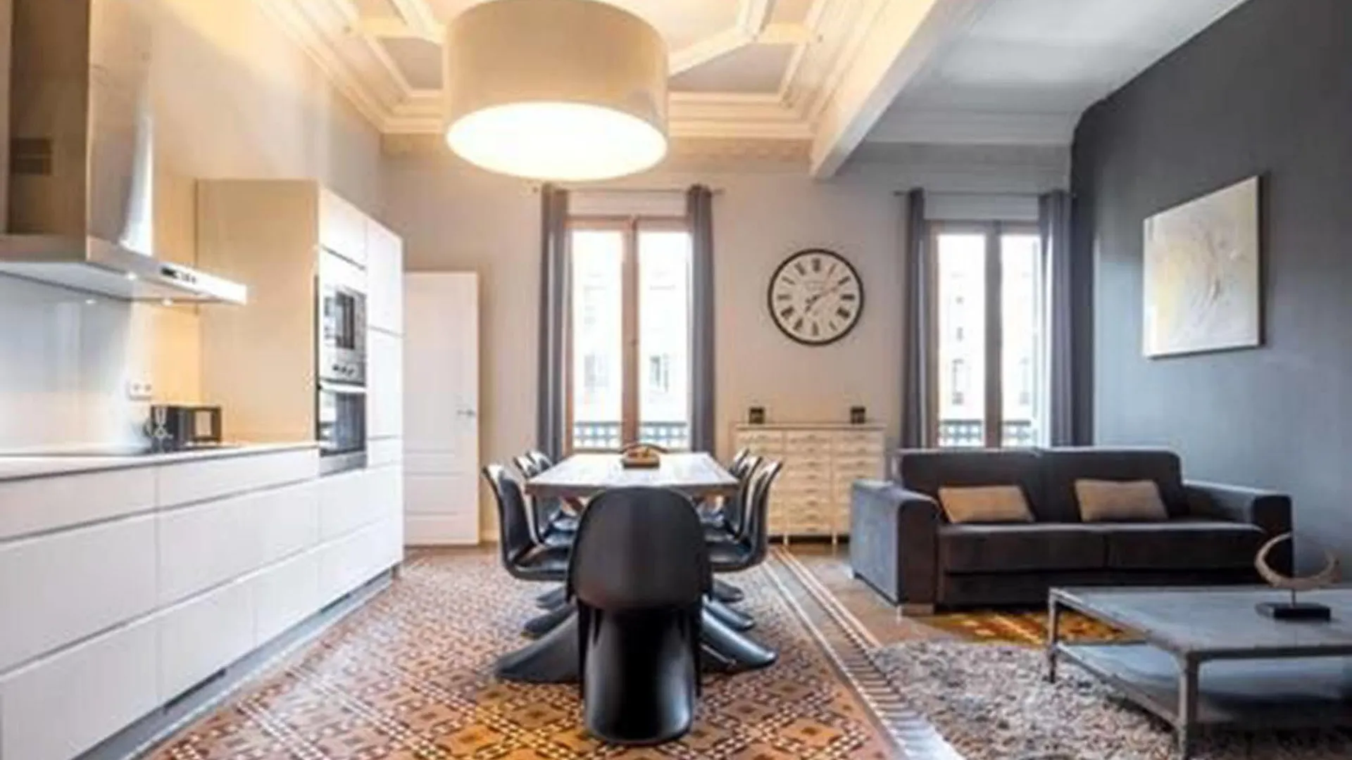 Rent Top Apartments Near Plaza De Catalunya Barcelona