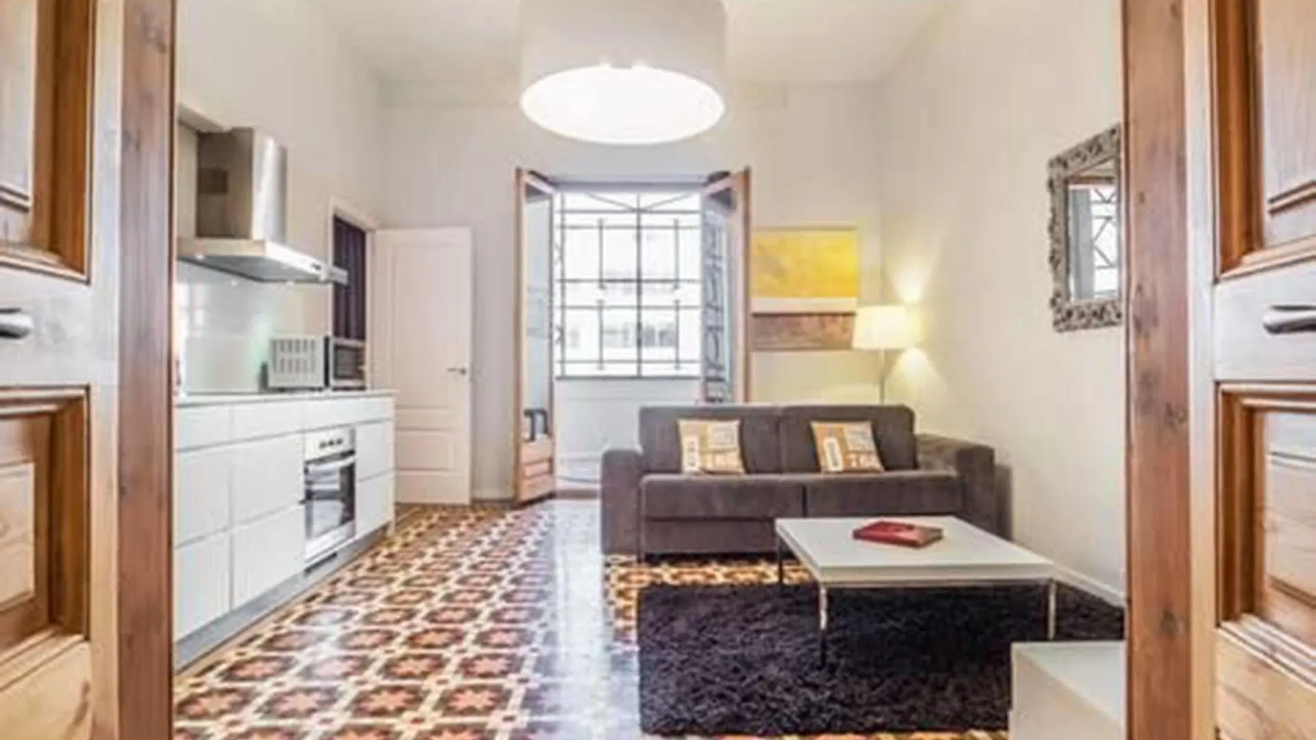 Rent Top Apartments Near Plaza De Catalunya Barcelona Hiszpania