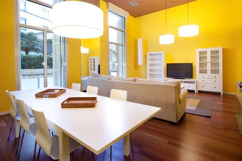 Rent Top Apartments near Plaza de Cataluña Barcelona 0*,  España