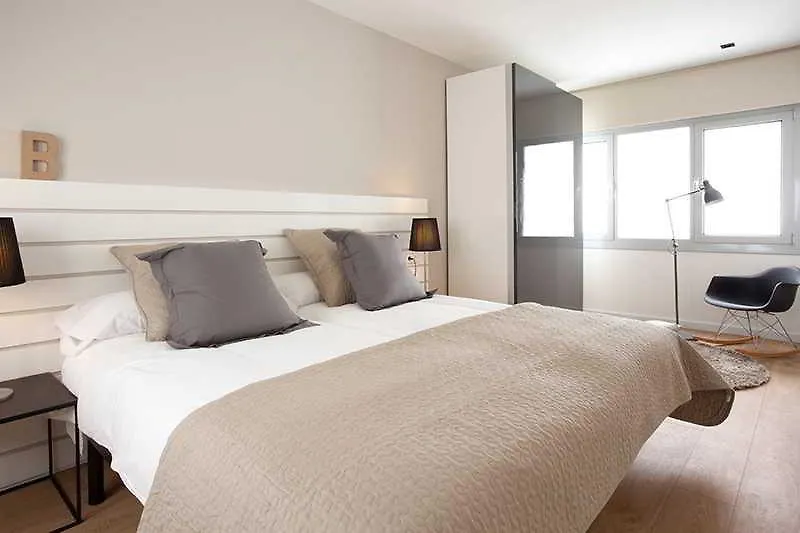 Rent Top Apartments near Plaza de Cataluña Barcelona