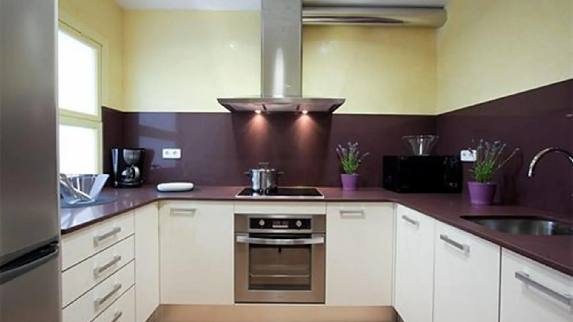 Rent Top Apartments near Plaza de Cataluña Barcelona