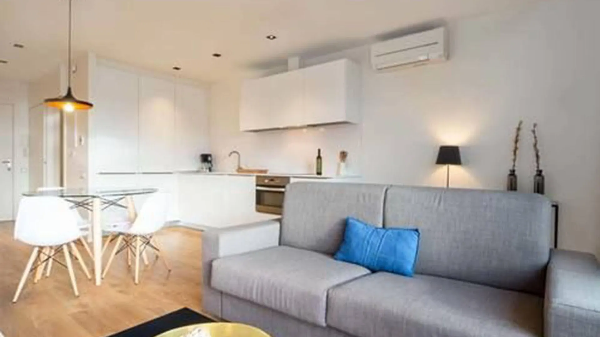 Rent Top Apartments near Plaza de Cataluña Barcelona España