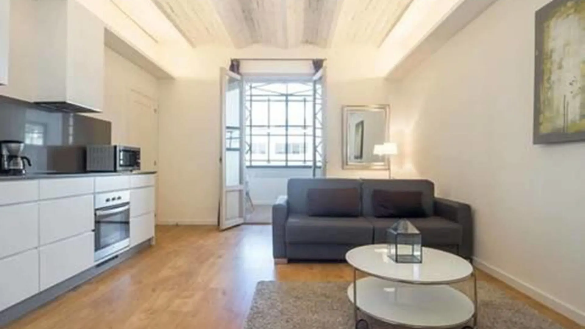 Rent Top Apartments near Plaza de Cataluña Barcelona